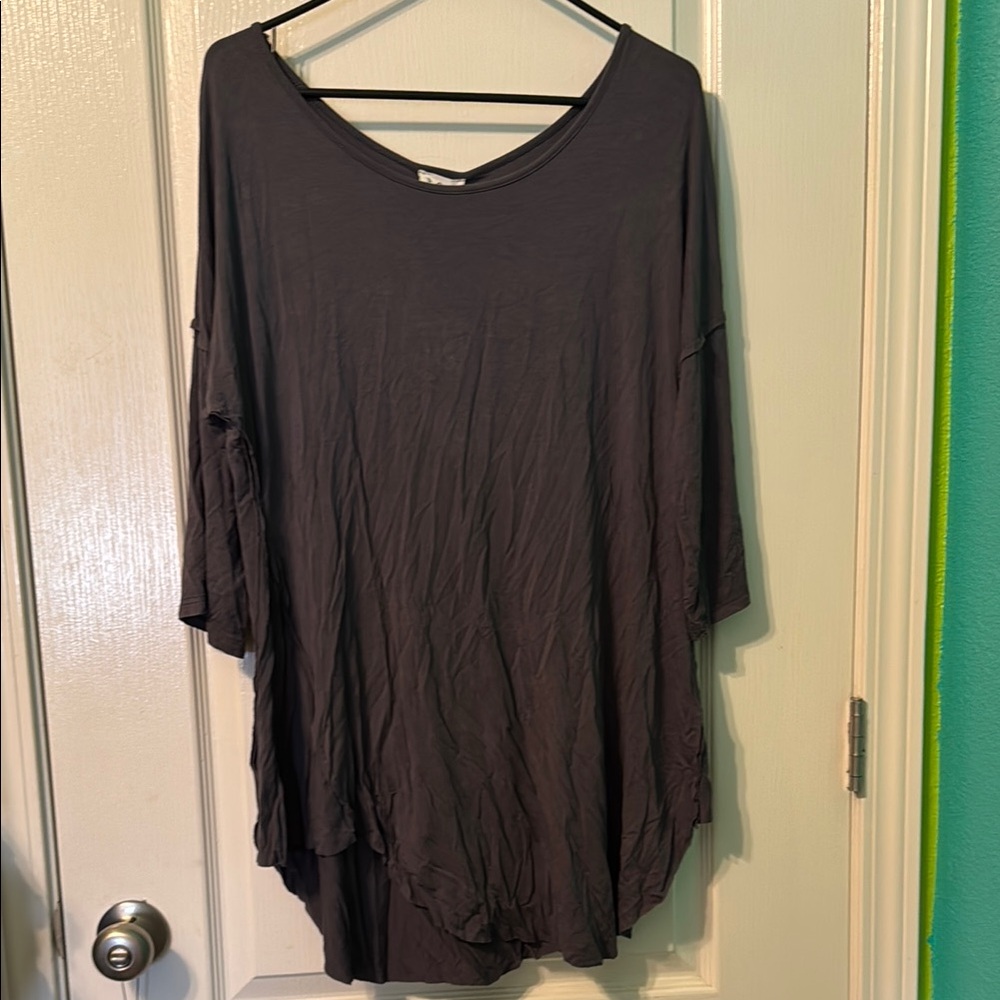 POL Women's Gray Top
